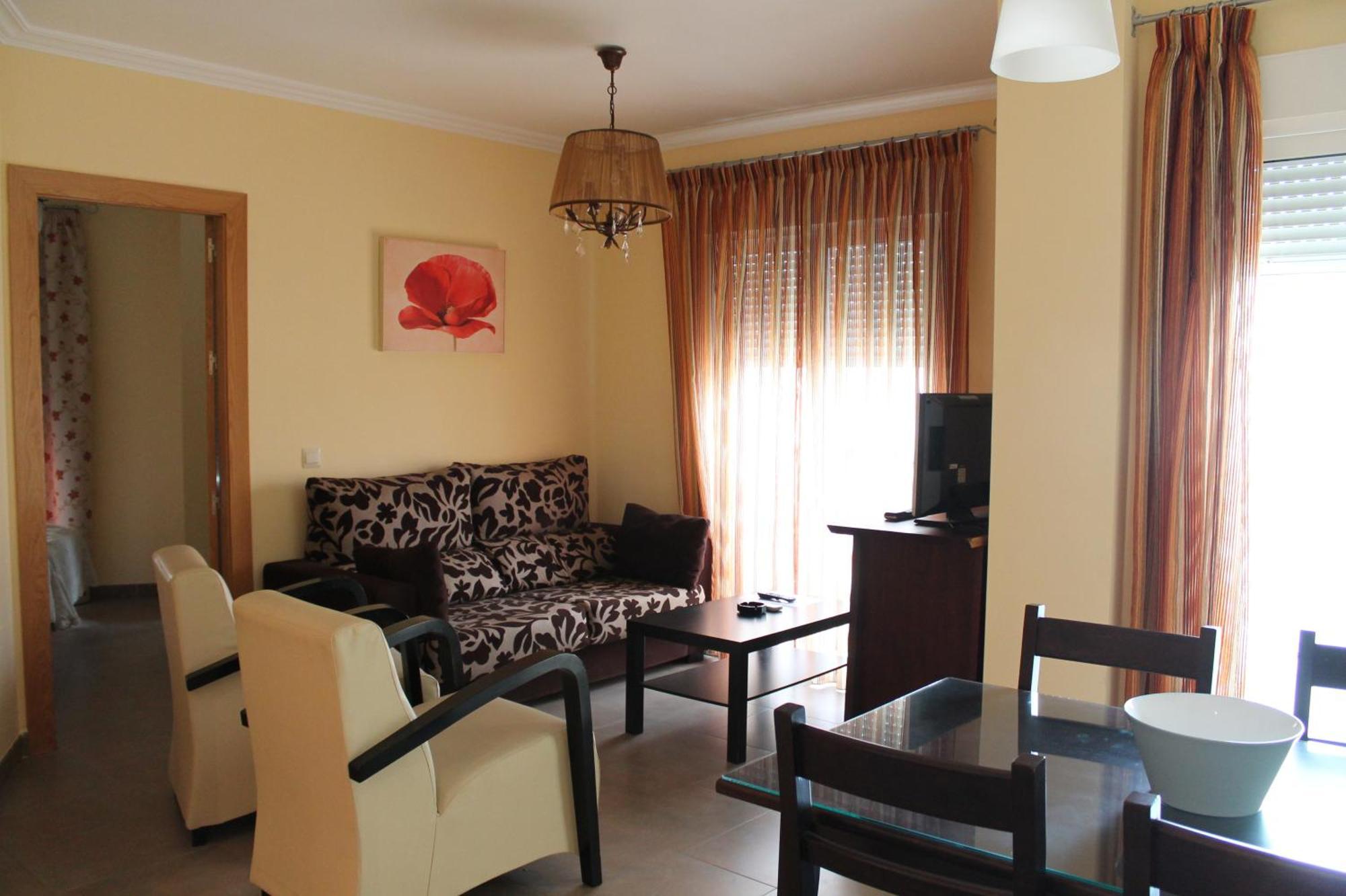 Apartamentos Turisticos Plaza Del Olvido نيرخا المظهر الخارجي الصورة